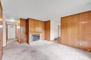 324 Kenney St, Green Bay, WI 54301 - Photo 8