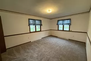 925 Ridlington Ave, Shawano, WI 54166 - Photo 16