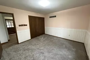 925 Ridlington Ave, Shawano, WI 54166 - Photo 14