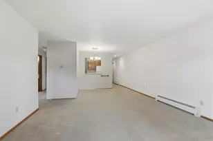 82 Spencer Village Ct, Appleton, WI 54914 - Photo 8
