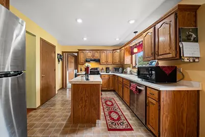 1960 Charles Street, De Pere, WI 54115 - Photo 10
