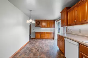 1281 Alice Dr, Green Bay, WI 54304 - Photo 14