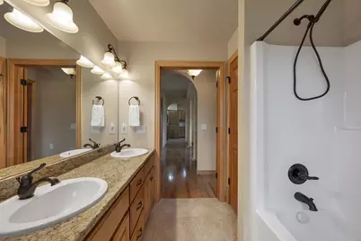 3663 Half Crown, De Pere, WI 54115 - Photo 34