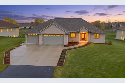 3663 Half Crown, De Pere, WI 54115 - Photo 1