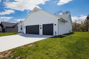 349 Prairie Fox St, North Fond du Lac, WI 54937 - Photo 30