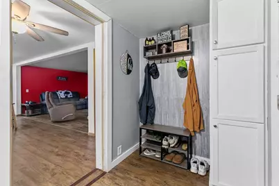 21 Primrose Circle, Clintonville, WI 54929 - Photo 4