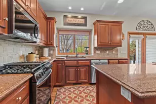1618 Northridge Ct, Menasha, WI 54952 - Photo 14