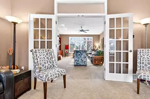325 E Stratford Ln, Appleton, WI 54913 - Photo 6