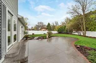 615 Mallard Ct, De Pere, WI 54115 - Photo 6