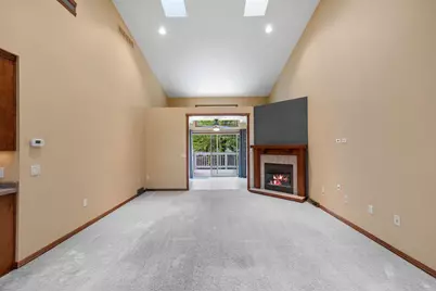 1243 Prairie Falcon Trail, Green Bay, WI 54313 - Photo 10