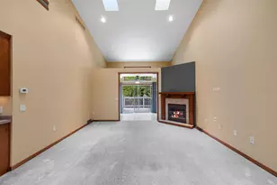 1243 Prairie Falcon Trail, Green Bay, WI 54313 - Photo 10