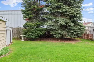 815 Irvington St, Green Bay, WI 54304 - Photo 20