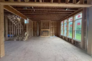 2528 N Stellita Cir, De Pere, WI 54114 - Photo 2