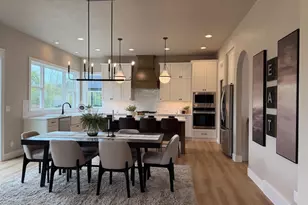 2528 N Stellita Cir, De Pere, WI 54114 - Photo 8