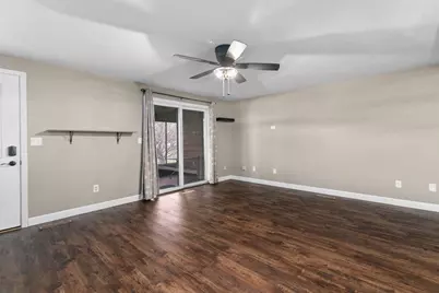 2206 Meadowbrook Court #A, Oshkosh, WI 54904 - Photo 8