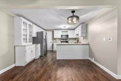 2206 Meadowbrook Court #A, Oshkosh, WI 54904 - Photo 10