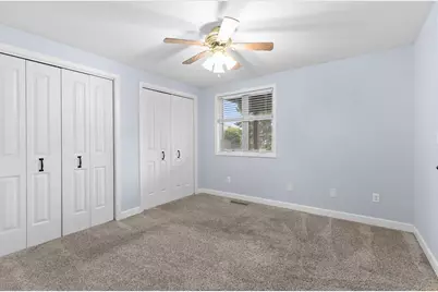 2206 Meadowbrook Court #A, Oshkosh, WI 54904 - Photo 26
