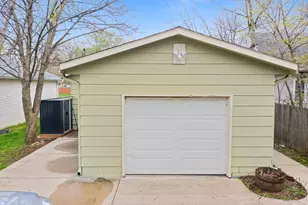 1150 S Greenwood Ave, Green Bay, WI 54304 - Photo 44