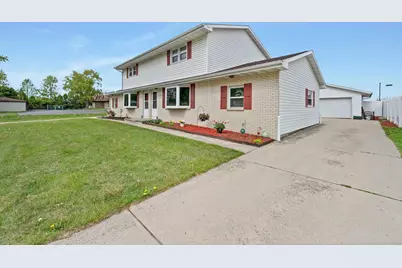 2110 Elm View Drive, Green Bay, WI 54304 - Photo 4