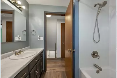 2110 Elm View Drive, Green Bay, WI 54304 - Photo 24