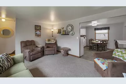2110 Elm View Drive, Green Bay, WI 54304 - Photo 32