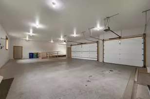 3335 Langdon St, Green Bay, WI 54311 - Photo 10