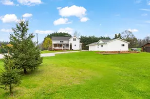 N254 County Rd W, Fremont, WI 54940 - Photo 2