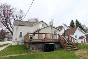 1417 11th Ave, Menominee, MI 49858 - Photo 2