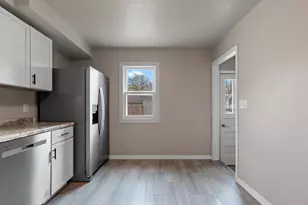 536 Wilson Ave, Appleton, WI 54915 - Photo 6