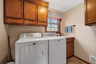 1420 Shannon St, Green Bay, WI 54304 - Photo 34