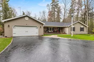 4775 Pine Ridge Trail, Abrams, WI 54101 - Photo 4