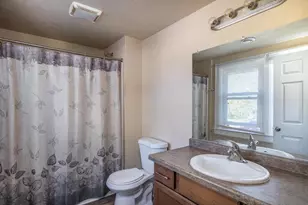 332 Rosalia St, Oshkosh, WI 54901 - Photo 18