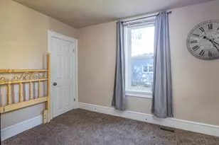 332 Rosalia St, Oshkosh, WI 54901 - Photo 12