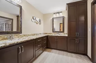 227 Peterlynn Dr, Wrightstown, WI 54180 - Photo 40