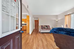 1426 Crooks St, Green Bay, WI 54301 - Photo 4