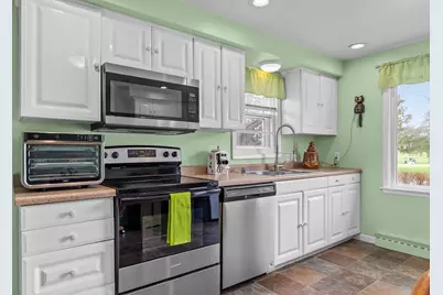 1911 S Carpenter Street, Appleton, WI 54915 - Photo 10