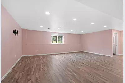 4814 Isabella Circle, Hobart, WI 54155 - Photo 22