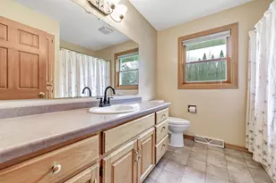 1145 Tara Marie Ln, Green Bay, WI 54303 - Photo 16