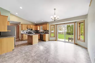 1145 Tara Marie Ln, Green Bay, WI 54303 - Photo 6