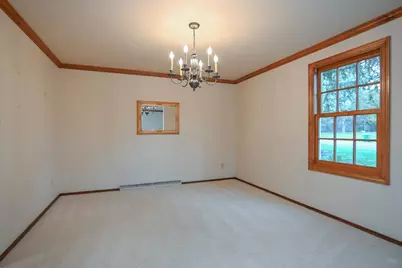 3095 Pine Ridge Court, Green Bay, WI 54311 - Photo 8