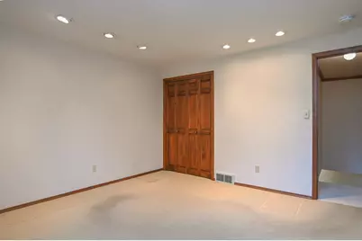 3095 Pine Ridge Court, Green Bay, WI 54311 - Photo 32