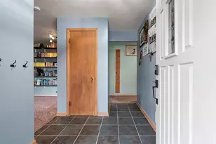 142 Greene Ave, Green Bay, WI 54301 - Photo 6