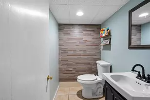 142 Greene Ave, Green Bay, WI 54301 - Photo 32