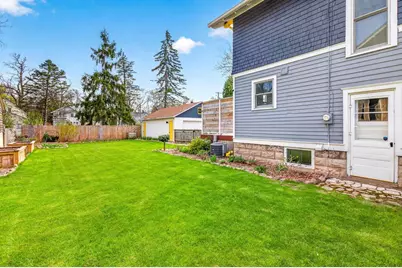1229 Lawrence Street, Appleton, WI 54914 - Photo 36