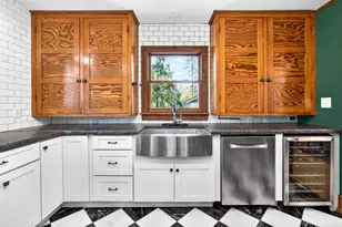 1229 Lawrence St, Appleton, WI 54914 - Photo 16