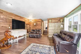 512 Morse St, Waupun, WI 53963 - Photo 8