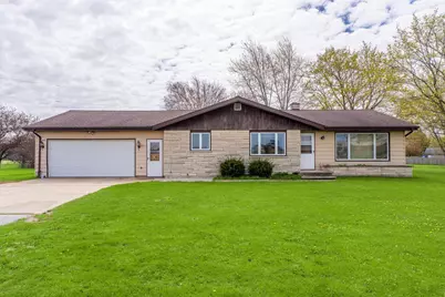 443 W Main Street, Chilton, WI 53014 - Photo 1