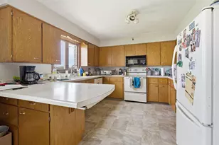443 W Main St, Chilton, WI 53014 - Photo 6
