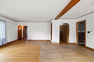 1046 Lutz St, Shawano, WI 54166 - Photo 4