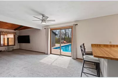 W7236 Wege Road, Hortonville, WI 54944 - Photo 18